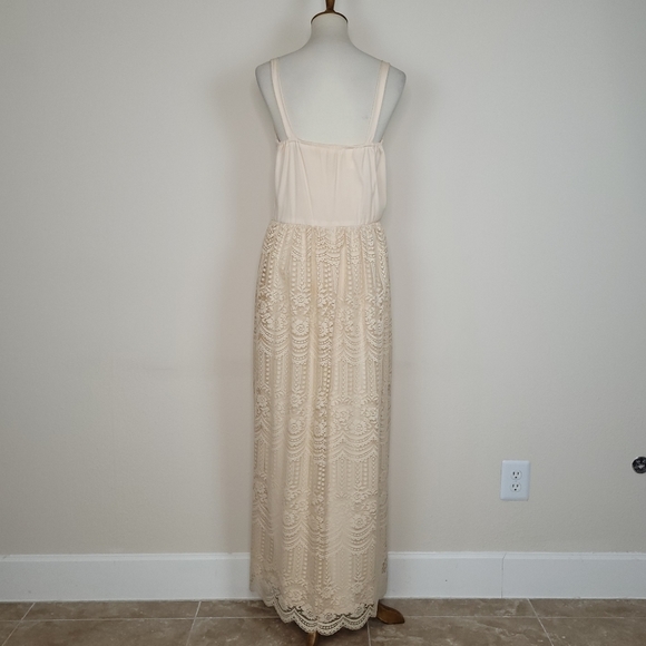Vintage Tan Polyester Lace Long Maxi Dress w/Sheer Chiffon/Lace Capelet - 12/L - Picture 9 of 14